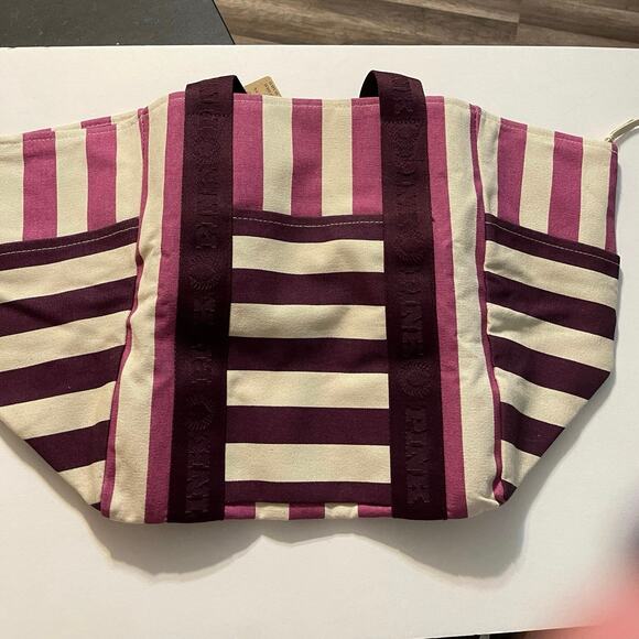 NWT PINK Tote Bag Pink and Purple Great for Travel - Picture 3 of 7